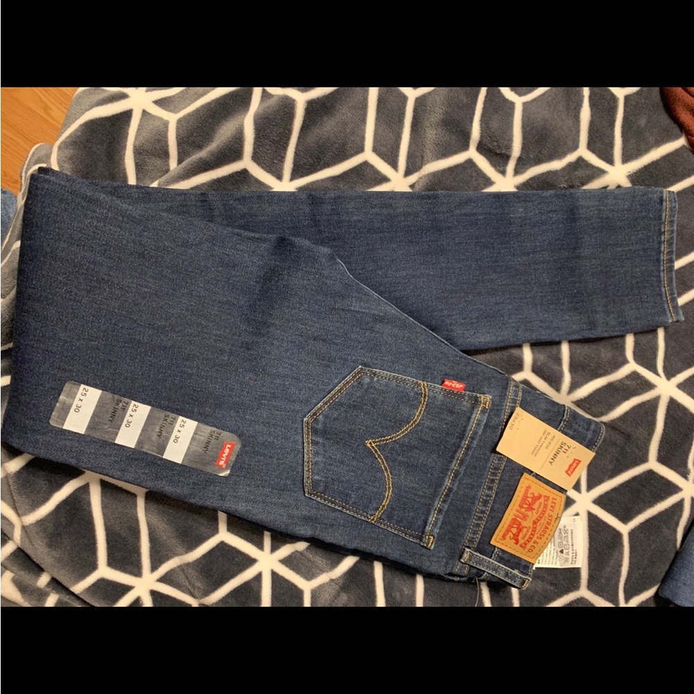 Levi's Women's Blue Jeans with Star Accents - Picture 2 of 3